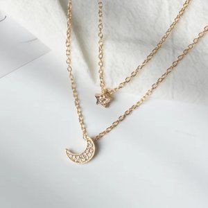 NEW💛 Double Layered Crescent Moon & Star Rhinestone Necklace